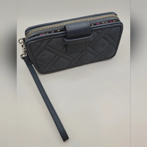 Vera Bradley RFID Smartphone Quilted Microfiber Wristlet Charcoal Gray - Picture 2 of 11